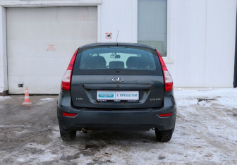 Подержанный автомобиль LADA (ВАЗ) Kalina Hatchback 2014 года (4 фото)