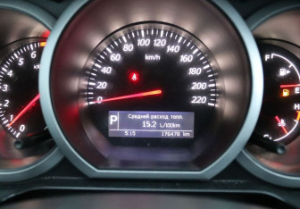 Подержанный автомобиль Suzuki Grand Vitara 2010 года (17 фото)