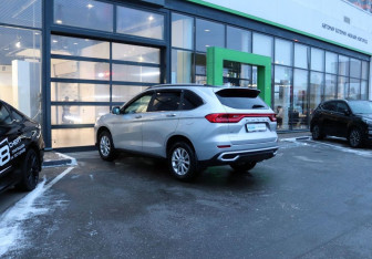 Подержанный автомобиль Haval M6 2025 года (3 фото)