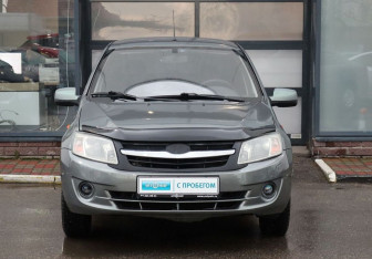 Подержанный автомобиль LADA (ВАЗ) Granta Sedan 2013 года (8 фото)