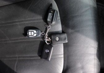 Подержанный автомобиль Nissan X-Trail 2011 года (18 фото)