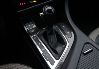 Подержанный автомобиль Kia Optima Sedan 2013 года (16 фото)