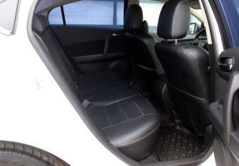 Подержанный автомобиль Mazda 6 Sedan 2010 года (11 фото)