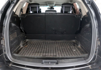 Подержанный автомобиль SsangYong Kyron 2008 года (11 фото)