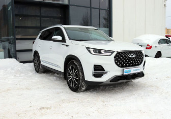Подержанный автомобиль Chery Tiggo 8 Pro 2021 года (7 фото)