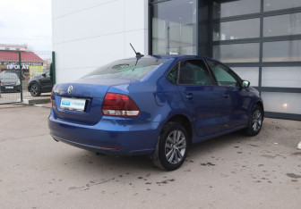 Подержанный автомобиль Volkswagen Polo Sedan 2019 года (5 фото)