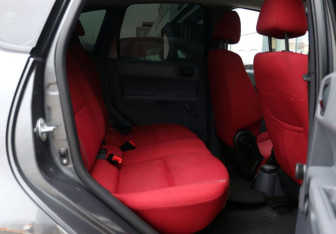 Подержанный автомобиль Mitsubishi Colt Hatchback 2008 года (12 фото)