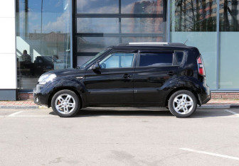 Подержанный автомобиль Kia Soul 2011 года (8 фото)