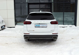 Подержанный автомобиль Chery Tiggo 8 Pro 2021 года (4 фото)