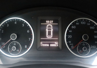 Подержанный автомобиль Volkswagen Tiguan 2013 года (18 фото)