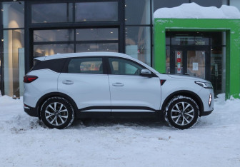 Подержанный автомобиль Chery Tiggo 7 Pro Max 2023 года (6 фото)