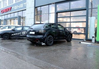 Подержанный автомобиль Mazda CX-7 2008 года (5 фото)