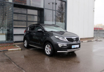 Подержанный автомобиль Kia Sportage 2012 года (7 фото)