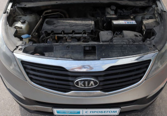 Подержанный автомобиль Kia Sportage 2011 года (16 фото)