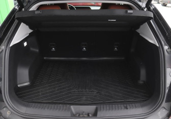 Подержанный автомобиль Omoda C5 2024 года (9 фото)