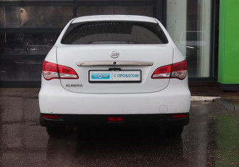Подержанный автомобиль Nissan Almera Sedan 2014 года (4 фото)