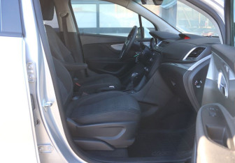 Подержанный автомобиль Opel Mokka 2013 года (13 фото)