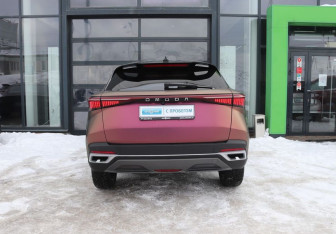 Подержанный автомобиль Omoda C5 2024 года (4 фото)