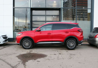 Подержанный автомобиль Chery Tiggo 7 Pro 2022 года (2 фото)