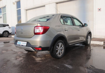 Подержанный автомобиль Renault Logan Sedan 2020 года (6 фото)