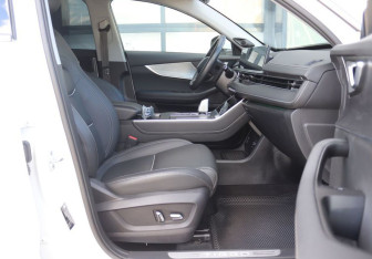 Подержанный автомобиль Chery Tiggo 7 Pro Max 2023 года (12 фото)