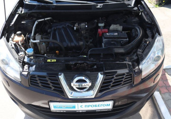 Подержанный автомобиль Nissan Qashqai 2013 года (9 фото)