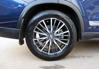 Подержанный автомобиль Chery Tiggo 8 Pro 2022 года (9 фото)