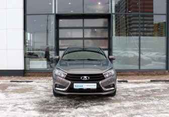 Подержанный автомобиль LADA (ВАЗ) Vesta Sedan 2019 года (8 фото)