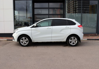 Подержанный автомобиль LADA (ВАЗ) XRAY 2018 года (2 фото)