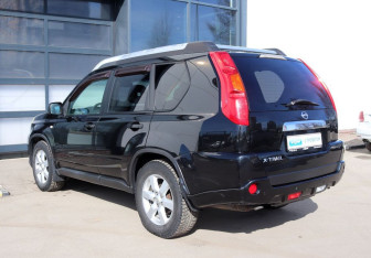 Подержанный автомобиль Nissan X-Trail 2008 года (5 фото)