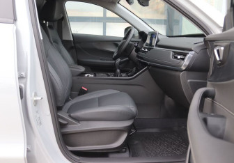 Подержанный автомобиль Chery Tiggo 4 Pro 2025 года (13 фото)
