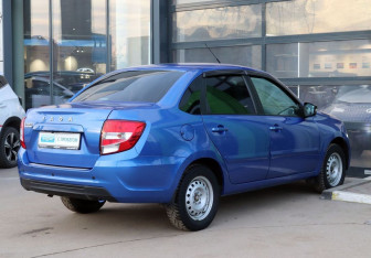 Подержанный автомобиль LADA (ВАЗ) Granta Sedan 2022 года (5 фото)