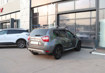Подержанный автомобиль Nissan Terrano 2019 года (5 фото)