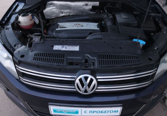 Подержанный автомобиль Volkswagen Tiguan 2012 года (9 фото)