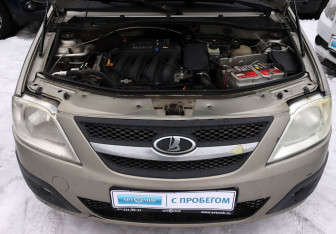 Подержанный автомобиль LADA (ВАЗ) Largus Wagon 2014 года (10 фото)