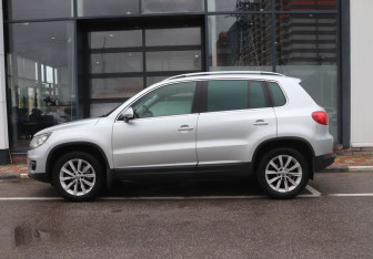 Подержанный автомобиль Volkswagen Tiguan 2013 года (2 фото)