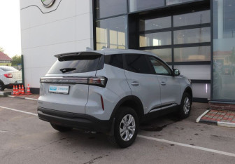 Подержанный автомобиль Chery Tiggo 4 Pro 2025 года (5 фото)