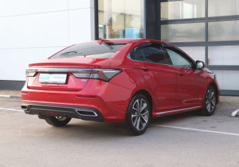 Подержанный автомобиль Omoda S5 2023 года (5 фото)