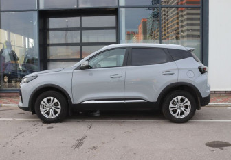 Подержанный автомобиль Chery Tiggo 4 Pro 2025 года (2 фото)