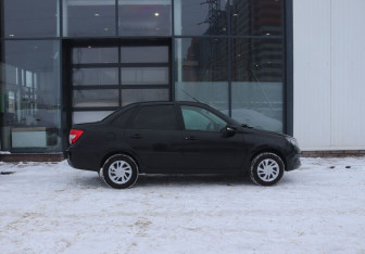 Подержанный автомобиль LADA (ВАЗ) Granta Sedan 2022 года (6 фото)