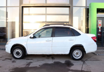 Подержанный автомобиль LADA (ВАЗ) Granta Sedan 2013 года (7 фото)