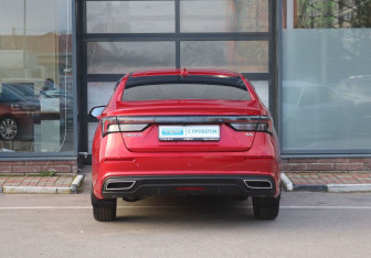 Подержанный автомобиль Omoda S5 2023 года (4 фото)
