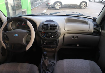 Подержанный автомобиль LADA (ВАЗ) Kalina Sedan 2008 года (13 фото)