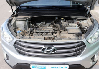 Подержанный автомобиль Hyundai Creta 2016 года (17 фото)
