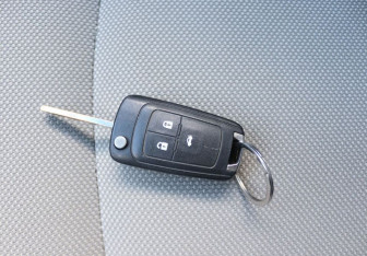 Подержанный автомобиль Chevrolet Cruze Sedan 2012 года (17 фото)