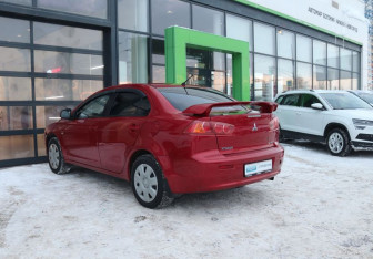 Подержанный автомобиль Mitsubishi Lancer Sedan 2008 года (3 фото)