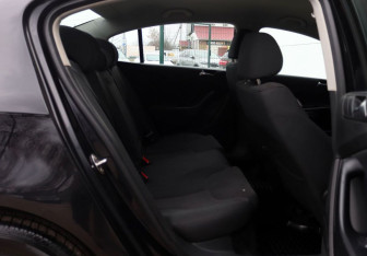 Подержанный автомобиль Volkswagen Passat Sedan 2008 года (12 фото)