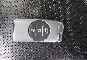 Подержанный автомобиль Exeed VX 2023 года (17 фото)