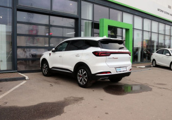 Подержанный автомобиль Chery Tiggo 7 Pro Max 2024 года (3 фото)