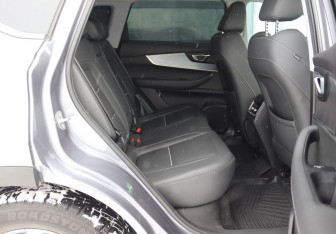 Подержанный автомобиль Chery Tiggo 7 Pro Max 2023 года (11 фото)